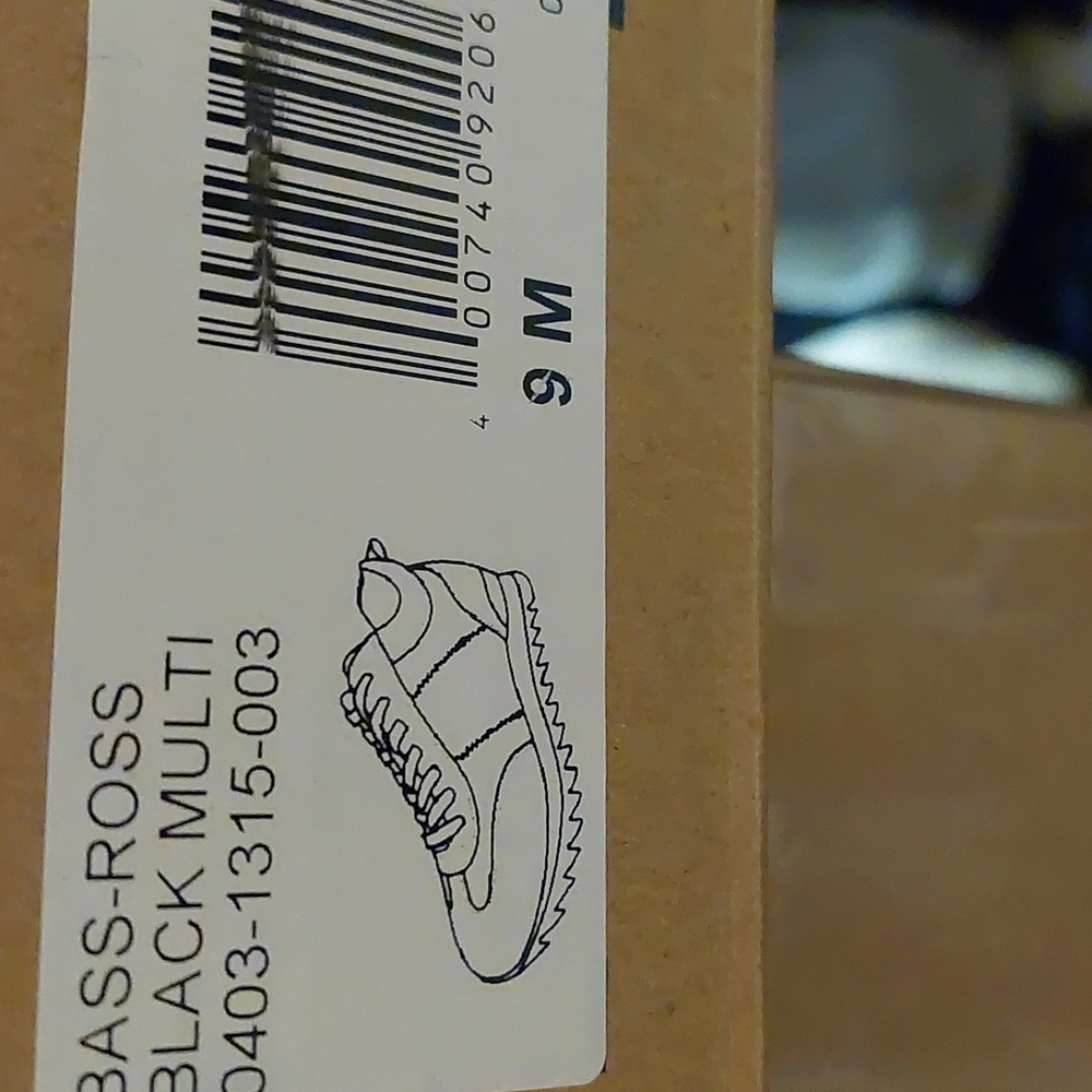 Men's shoes